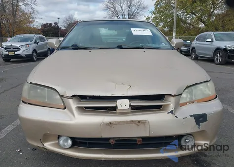 2000 Honda Accord 2.3 Se z USA, uszkodzony, nr VIN 1HGCG6696YA088156